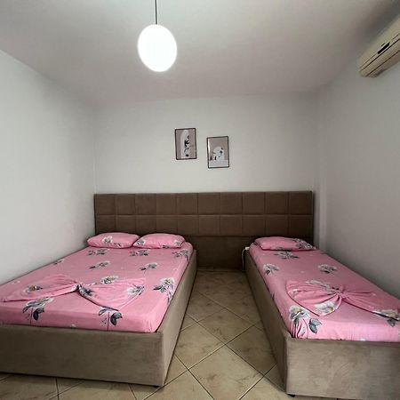 Armando Home Vlorë Esterno foto